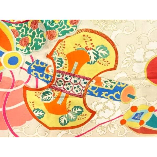 ys7742739; 錦紗宝尽くし模様刺繍五つ紋花嫁衣装振袖・長襦袢・丸帯セット【大正ロマン】【着】_8