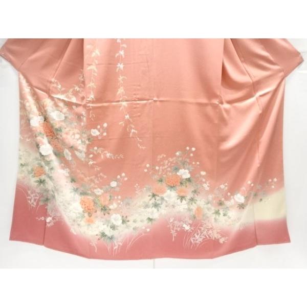 ys7775451; 未使用品　草花に蝶模様一つ紋訪問着【着】_2