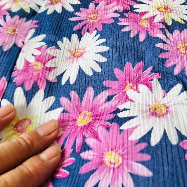 --高島ちぢみ 肌掛け布団 マーガレット 花柄 日本製 高島ちぢみ 涼感素材 綿100％ 綿 涼しい 気持ち良い肌触り 夏用 BL 滋賀県 肌布団  150×200センチ |  | 01