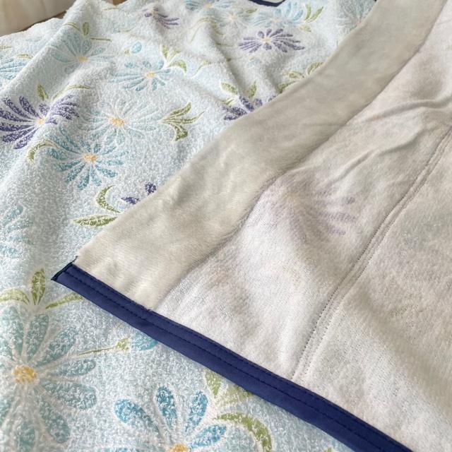 --タオルケット シングル 衿付き 日本製 薄手 薄い 軽い 花柄 ブルー 夏に快適 国産 おぼろプリント 140×190センチ オールシーズン |  | 04
