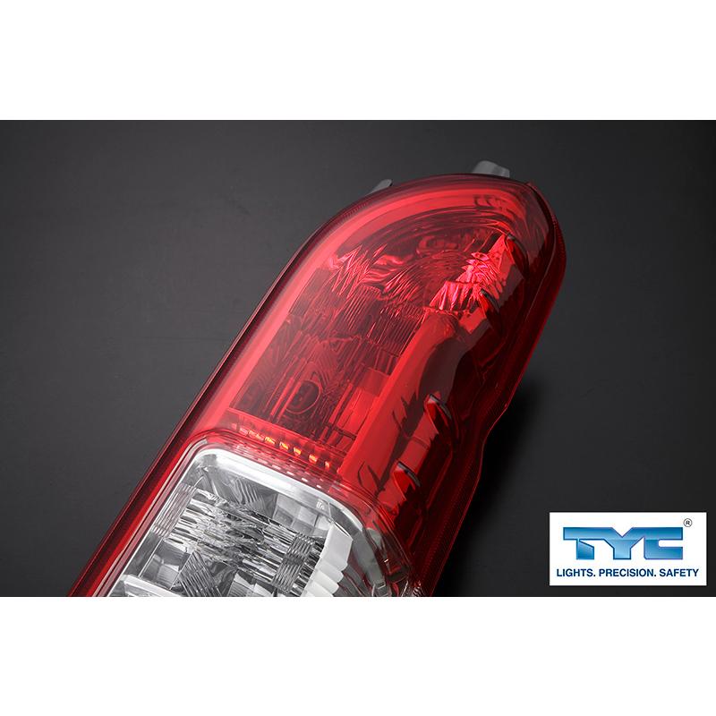 特価販売 TYC製 4型以降 純正タイプ 200系 ハイエース