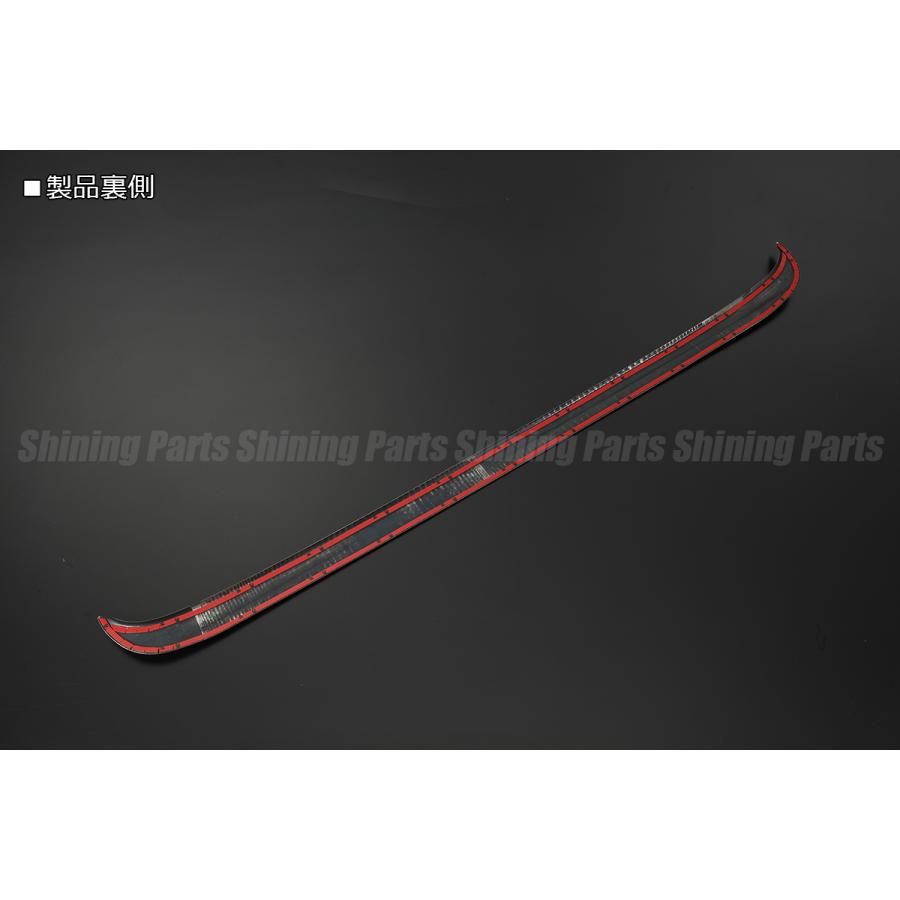 S321M/S331M ピクシスバン カーゴ バックドア アッパー ガーニッシュ [カーボン調] ステンレス製 両面テープ付き リア トリム ウィンドウの画像