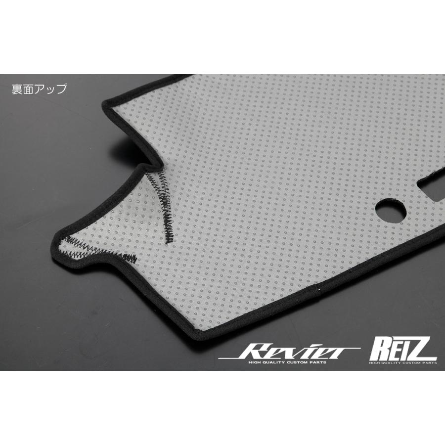REIZ JB64W/JB74W ジムニー/ジムニーシエラ ダッシュボードマット [ブラック] 日焼け・映り込み抑制 ダッシュマット カバー 3D形状｜shiningparts03｜03
