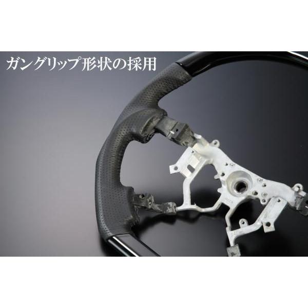 ハイエース ハンドル ステアリング リアルカーボン D型 ガングリップ