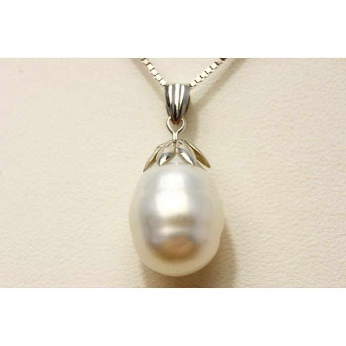 南洋白蝶真珠パールペンダントトップ 11mmUP ホワイトカラー K14WG製
