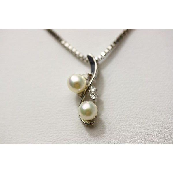 追跡付★アコヤ真珠パールペンダントトップ　2ヶ付　ナチュラルホワイトカラー　4.0-4.5mm　K18WG製/D0.03ct