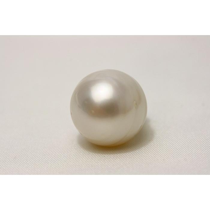 南洋白蝶真珠パールルース 20×16mm ホワイトカラー : 真珠倶楽部