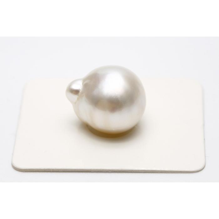 南洋白蝶真珠パールルース 両穴 16×14mm ホワイトカラー : d0124ryo05 