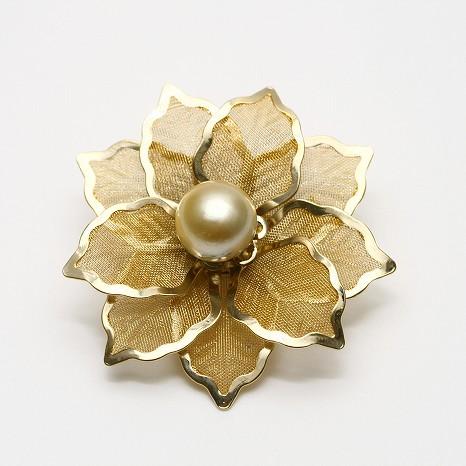 南洋白蝶真珠パールブローチ 12mm ナチュラルゴールドカラー 合金製 