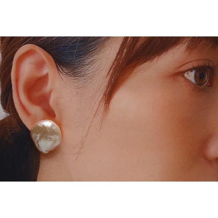 淡水真珠パールピアス 23×20mm ピンクカラー K18製 : f0526ing07 淡水真珠パールピアス 23×20mm ピンクカラー K18製 : f0526ing07