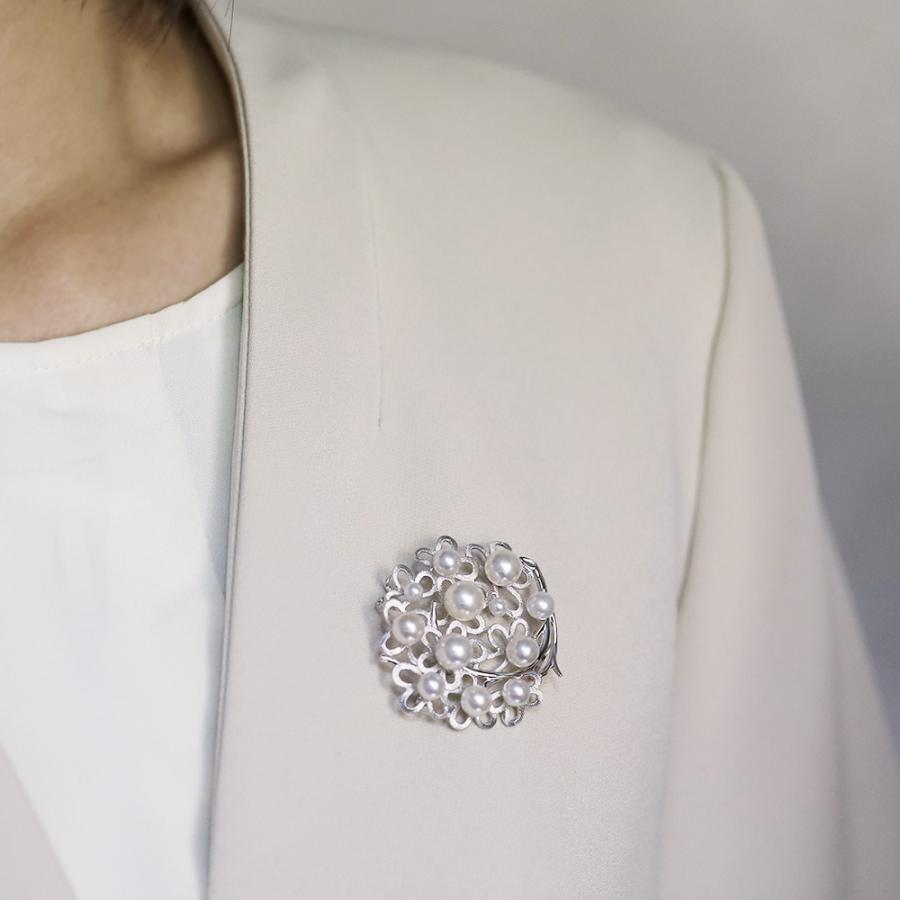 本真珠 あこやパール ブローチ フォーマル セレモニー 冠婚葬祭 パーティー シルバー製 国産 上品 新生活 就職祝い 母の日 プレゼント ラッピング puの画像