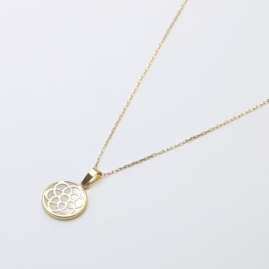 白蝶貝 シェル ネックレス k18 18金 18k イエローゴールド レディース ペンダントネックレス 透かし カジュアル 普段使い プレゼント ギフト ジュエリー puの画像
