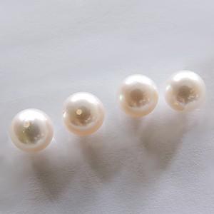 パールルース 真珠ルース 本真珠 パール 8mm 両穴 貫通穴 パーツ 材料 丸玉 ハンドメイド用 手芸用 5珠セット 手作りクラフト プレゼント ギフト 自分買いの画像