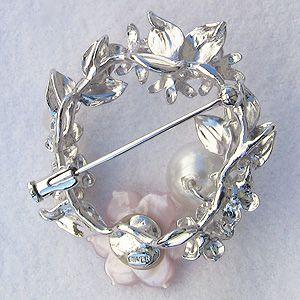 ブローチ 花 パール 真珠 南洋白蝶真珠 ホワイト系 直径10mm ピンク貝 フラワー 花モチーフ シルバー 送料無料 フォーマル プレゼント ギフト 自分買い puの画像