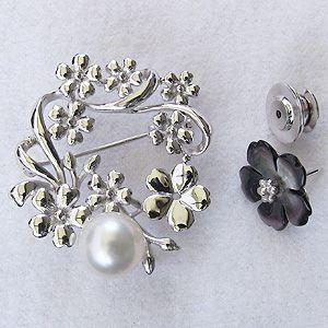 ブローチ 花 パール 真珠 3WAY ピンブローチ 南洋白蝶真珠 ホワイト系 直径10mm 黒蝶貝 花モチーフ シルバー 送料無料 プレゼント ギフト ご褒美 自分買い puの画像