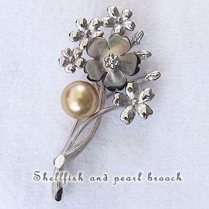 ブローチ 花 パール 真珠 南洋白蝶真珠 ゴールド系 直径10mm 黒蝶貝 フラワー 花モチーフ シルバー 送料無料 フォーマル プレゼント ギフト 自分買い puの画像