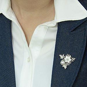 ブローチ 花 パール 真珠 ペンダントブローチ 南洋白蝶真珠 ホワイト系 10mm 白蝶貝 花モチーフ シルバー 送料無料 プレゼント ギフト ご褒美 自分買い puの画像