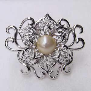 南洋白蝶真珠パールブローチ11mmマルチカラーシルバー製