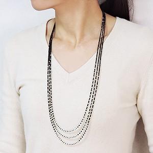 ブラックスピネル　オパール　ネックレス　3連 3連ネックレス オパール ブラックスピネル シルバー マルチ