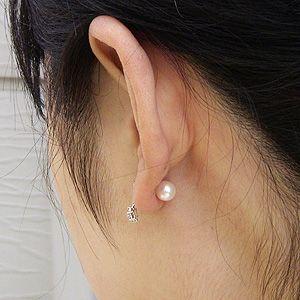 ダイヤモンド ピアス 18金 18k k18 ホワイトゴールド パールキャッチ付 片耳用ピアス ぶら下がり ゆれる 揺れる 送料無料 プレゼント ギフト 自分買い puの画像