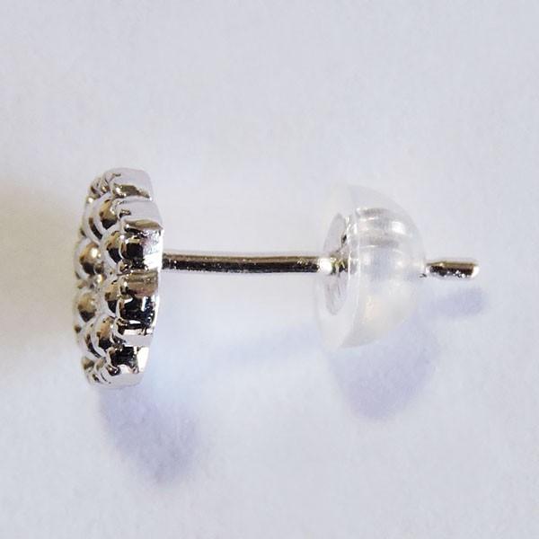 ダイヤモンド ピアス k18 ホワイトゴールド 0.04ct スタッド プチ 可愛い フラワー型 レディース ダイヤ保証書付 送料無料 プレゼント ギフト 自分買い puの画像