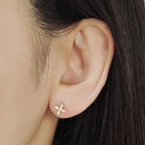 ダイヤモンドピアス クロスピアス ダイヤピアス k18 ゴールド 18金 スタッドピアス 0.04ct ダイア 十字架 クロス 4月 アンティーク プレゼント 自分買い puの画像