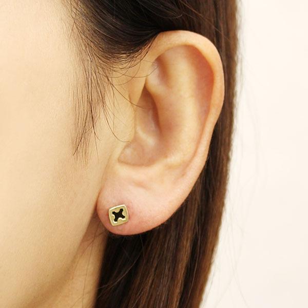 オニキスピアス　k18 新品　片耳 オニキスピアス k18 新品 片耳 ピアス オニキス オニキスピアス 片耳用