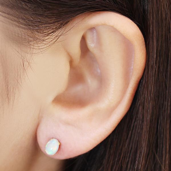 天然オパール　K18(18金イエローゴールド) スタッドピアス オパール ピアス スタッドピアス k18 イエローゴールド 18金 18k 10月