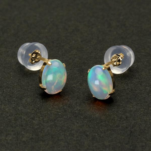 オパール ピアス スタッドピアス k18 イエローゴールド 18金 18k 10月誕生石 送料無料 カジュアル 普段使い レディース プレゼント ギフト 自分買い puの画像