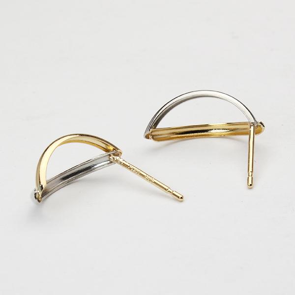 ピアス スタッドピアス k18 18金 18k イエローゴールド プラチナ pt900 コンビカラー レディース 地金ピアス 送料無料 カジュアル 普段使い プレゼント puの画像