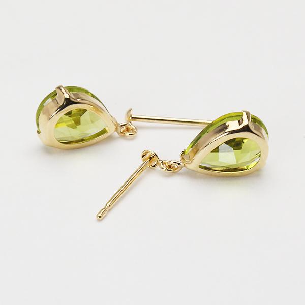 ペリドット ピアス 揺れる スタッドピアス k18 18k 18金 イエロー