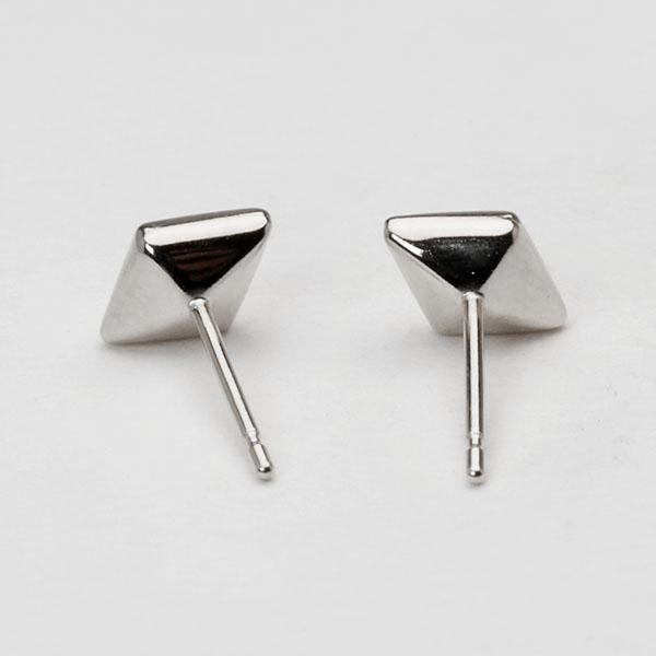 ピアス プラチナ pt900 スタッドピアス ダイヤ ひし形 レディース 地金