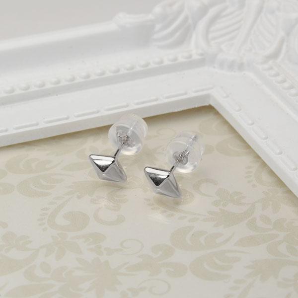 ピアス プラチナ pt900 スタッドピアス ダイヤ ひし形 レディース 地金