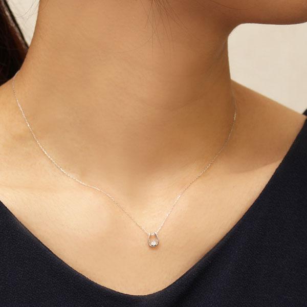 ダイヤモンド ホースシュー 馬蹄 ネックレス k18 18k 18金 ホワイト