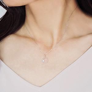 イニシャルO ペンダントネックレス ダイヤモンド 0.01ct k18 ホワイトゴールド 送料無料品質保証書付 人気 プレゼント ギフト ご褒美 自分買い puの画像