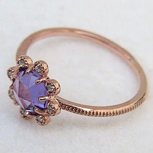 アメジスト リング k18 ピンクゴールド 指輪 ダイヤモンド 0.04ct 花 フラワー 送料無料 ジュエリー プレゼント ギフト ご褒美 自分買い puの画像