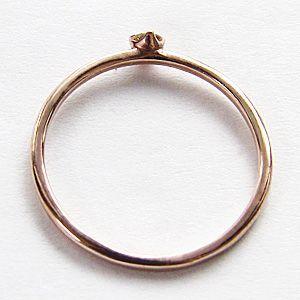 ピンキーリング 一粒ダイヤ ダイヤモンドリング 0.03ct ピンク