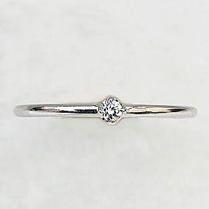 大値下げホワイトゴールド 一粒ダイヤモンドリング　ピンキー　6号刻印ありK18 ピンキーリング ダイヤモンドリング 一粒ダイヤモンド0.03ct k18