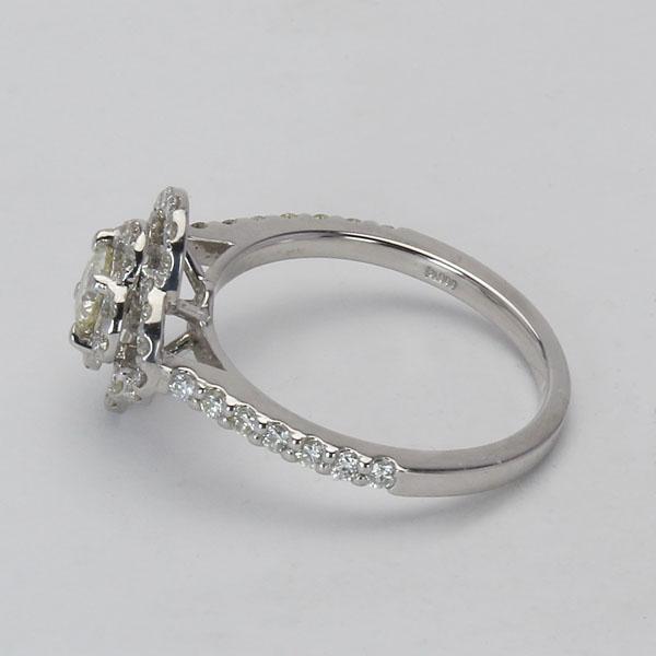 プラチナダイヤモンド フラワーモチーフ リング プラチナ 合計0.82ct