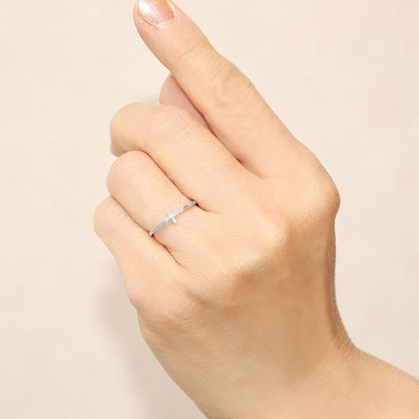 プラチナ 指輪 ピンキーリング ダイヤモンド クロスリング 十字架 レディース pt900 ダイヤ 婚約指輪 送料無料 プレゼント ギフト ご褒美 自分買い puの画像