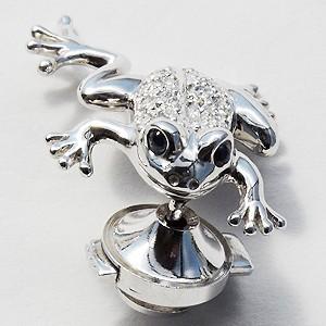 メンズ 男性用 カエルモチーフ ラペルピン ダイヤモンド サファイア