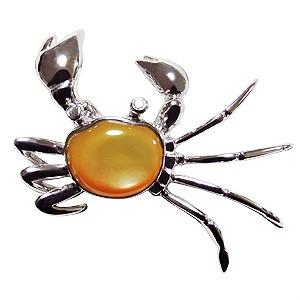 ブローチ カニ メンズ 男性用 かに ピンズ 蟹 ラペルピン イエロージェル 黄蝶貝 ダイヤモンド k18 ホワイトゴールド メンズ プレゼント ご褒美 自分買い pu | ブランド登録なし