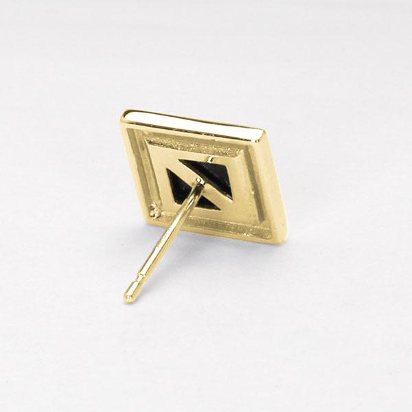ゴールド三角形ピアス(片耳用) ユニセックス ピアス オニキス オニキスピアス 片耳用 スタッドピアス k18