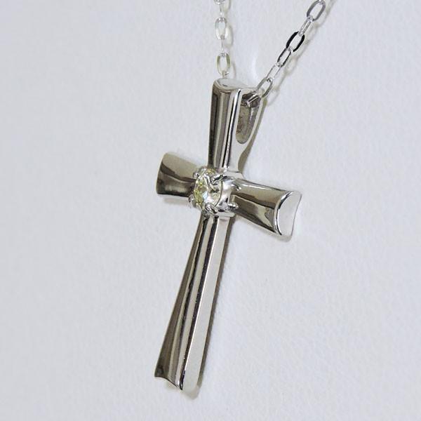 ペンダントネックレス 十字架 クロスデザイン ダイヤモンド k18