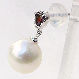 パールピアス 18金 パール ピアス あこや真珠パール k10 ホワイトゴールド 片耳用ピアス ガーネット ゆれる 揺れる 送料無料 プレゼント ご褒美 自分買い puの画像