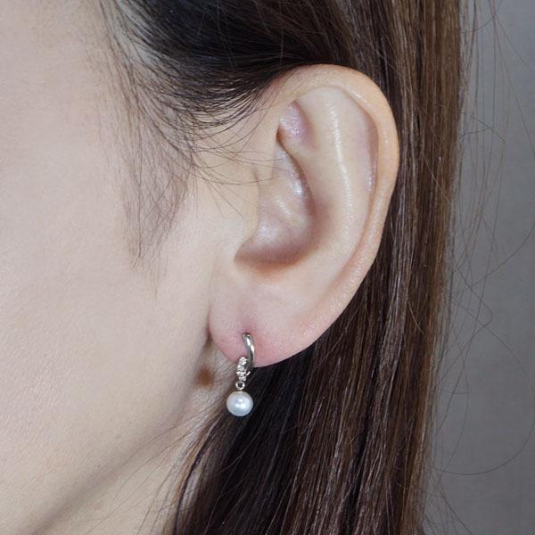 パール ピアス 真珠 パールピアス 真珠ピアス k18 18k 18金 ホワイトゴールド ベビーパール ダイヤモンド 送料無料 プレゼント ギフト ご褒美 自分買い puの画像
