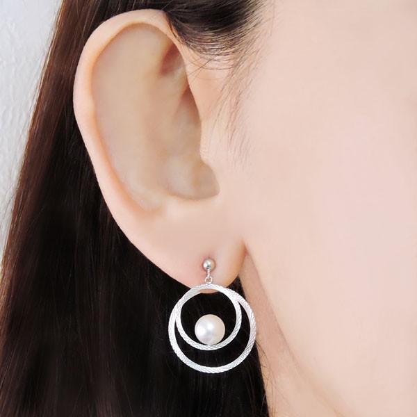 パールピアス 18金 パール ピアス 18k Wフープデザイン 本真珠 6mm k18 ホワイトゴールド ゆれる ぶら下がり 送料無料 プレゼント ギフト ご褒美 自分買い puの画像