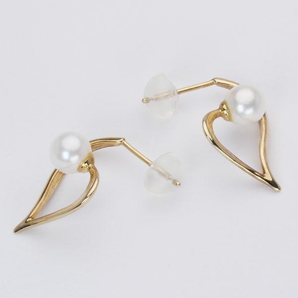 パール ピアス ハートピアス 真珠ピアス イエローゴールド 18金 18k 本真珠 アコヤ ハート ペア レディース 送料無料 人気 プレゼント ギフト 自分買い puの画像