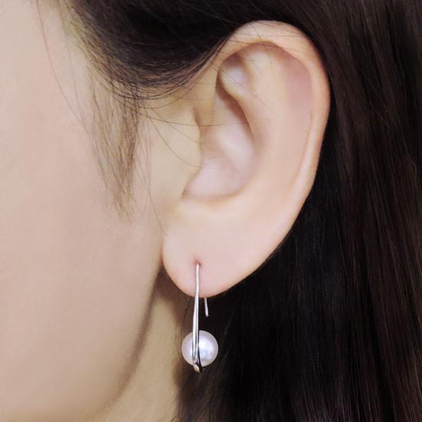 パールピアス 18金 パール ピアス 18k 丸線フック式 シンプルデザイン 本真珠 8-8.5mm k18 ホワイトゴールド ゆれる 揺れる プレゼント ご褒美 自分買い puの画像