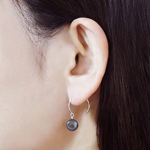 パールピアス 18金 パール ピアス 18k フープ 本真珠 パープル染色 8mm k18 ホワイトゴールド 外径15mm ゆれる ぶら下がり 送料無料 プレゼント 自分買い puの画像